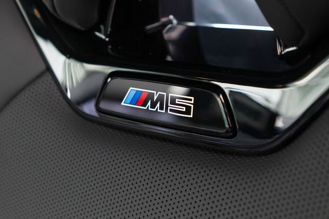 New 2027 Frozen Deep Grey BMW Base image 6