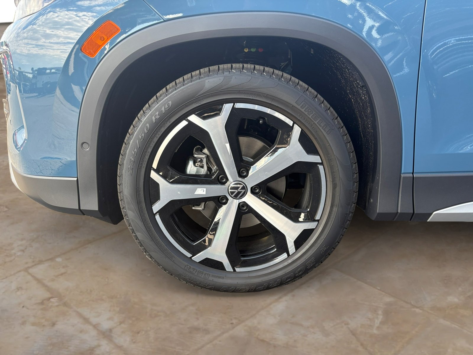 2026 Volkswagen Tiguan SE - Photo 11