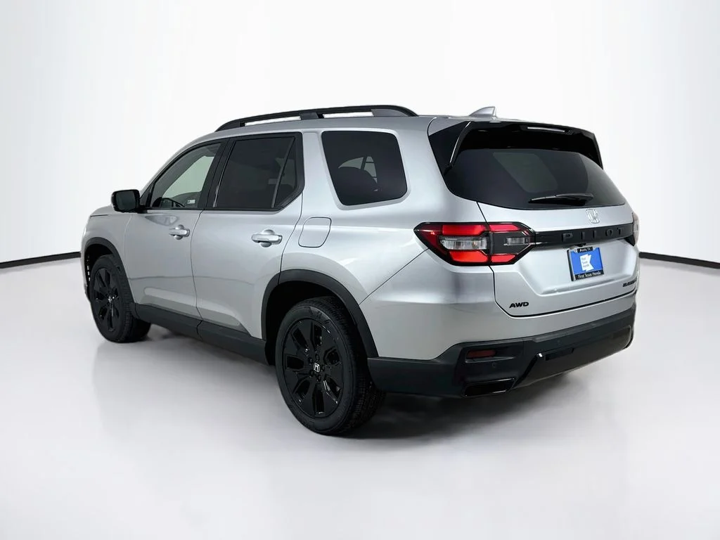 New 2026 Solar Silver Metallic Honda Black Edition image 5