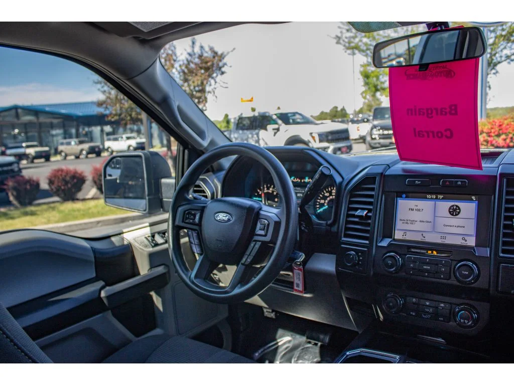 Used 2019 OXFORD WHITE Ford XL image 22