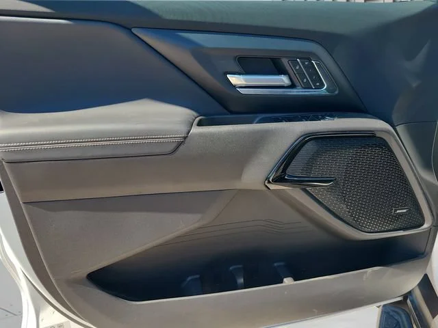 New 2026 Summit White Chevrolet LT - Extended Range image 17