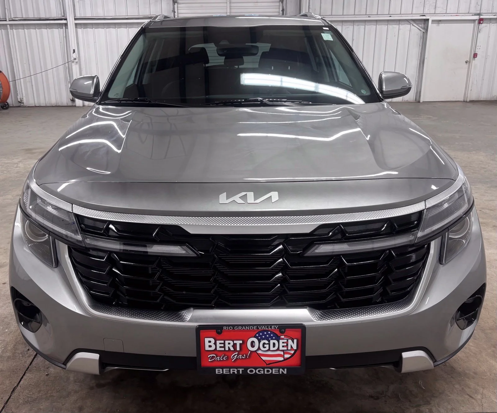 Used 2026 Gray Kia EX image 2