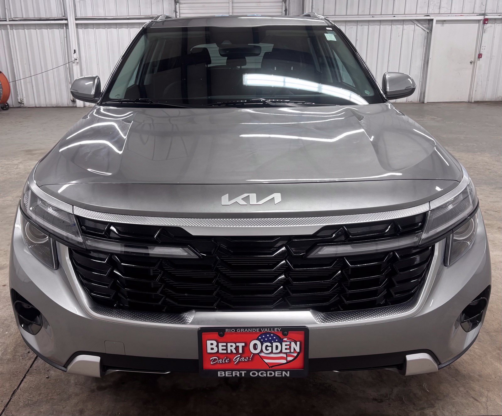 Used 2026 Gray Kia EX image 2
