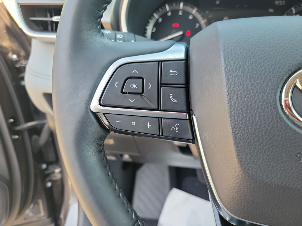 Certified Used 2021 Gray Toyota XLE image 19