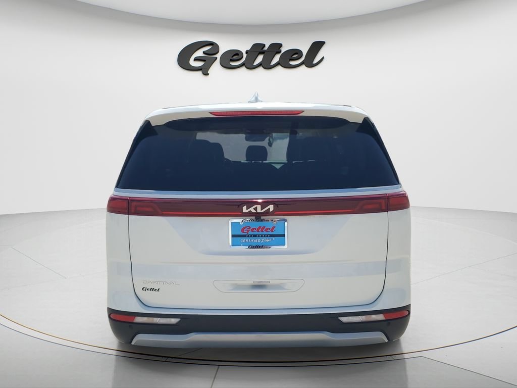Used 2024 White Kia LX image 6