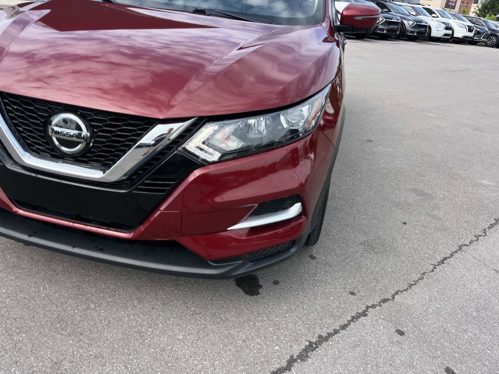 Used 2021 Scarlet Ember Tintcoat Nissan SL image 9