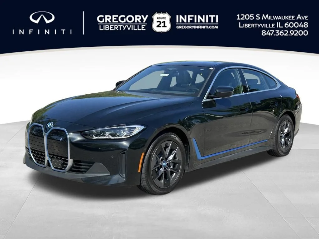 2024 BMW i4 xDrive40's photo