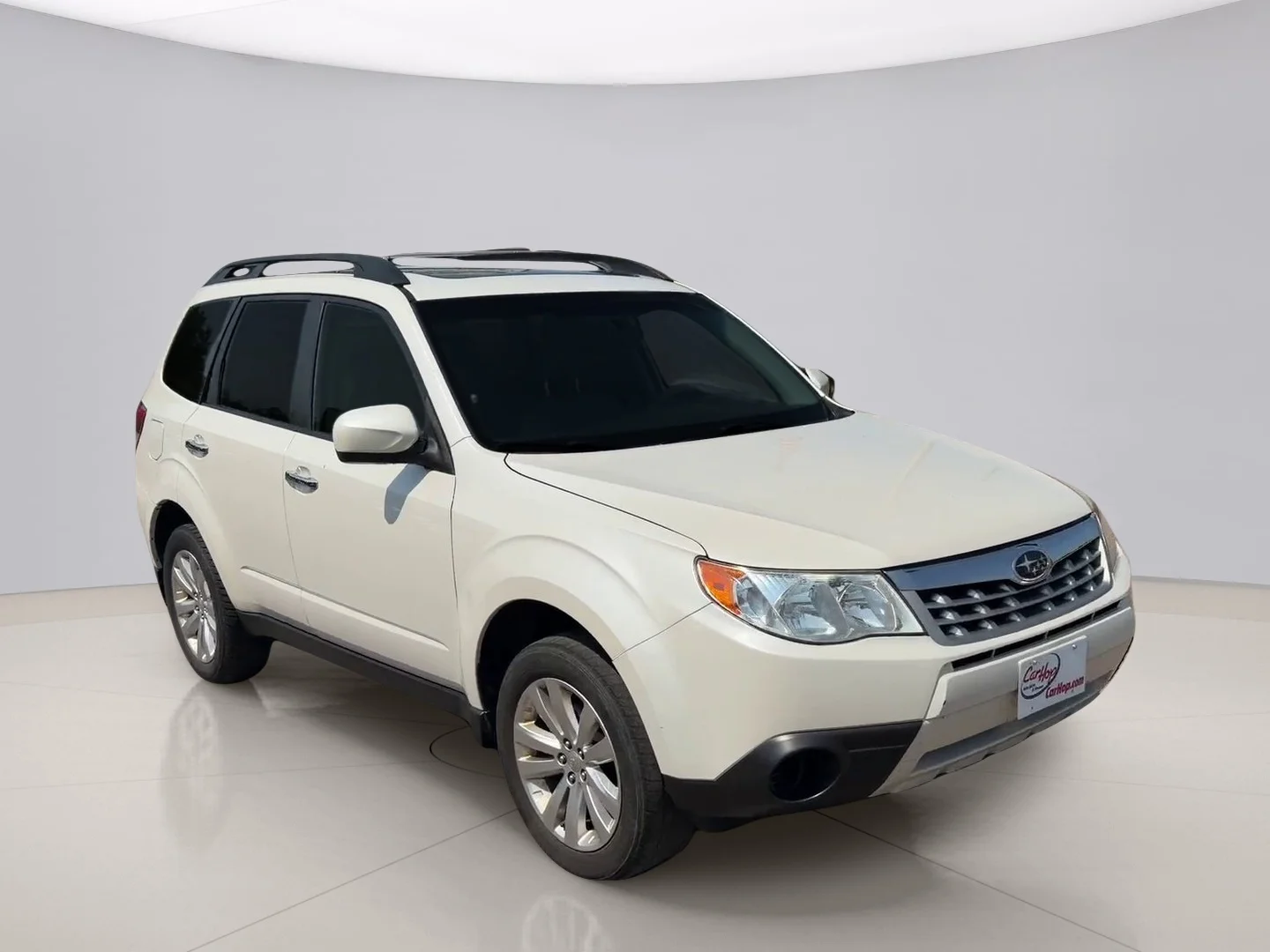 Used 2011 Blue Subaru  image 7