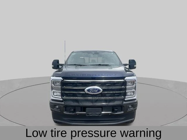 Used 2025 Gray Ford King Ranch image 10