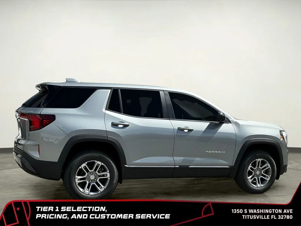 New 2026 Sterling Metallic GMC Elevation image 9