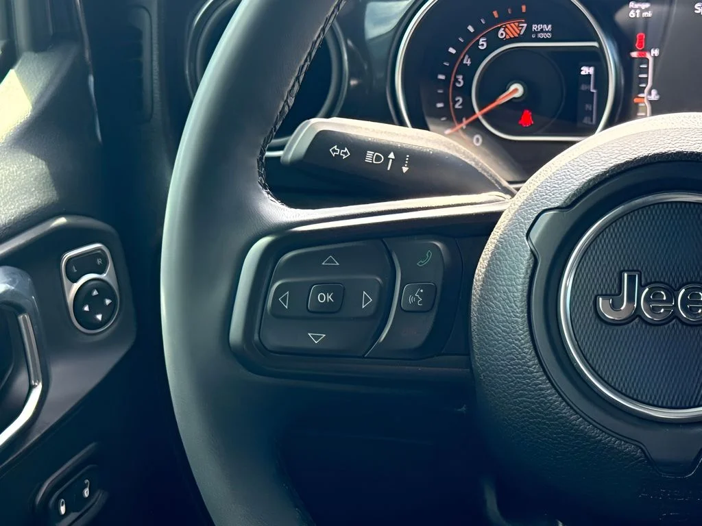 Used 2023 Black Jeep Sport image 16