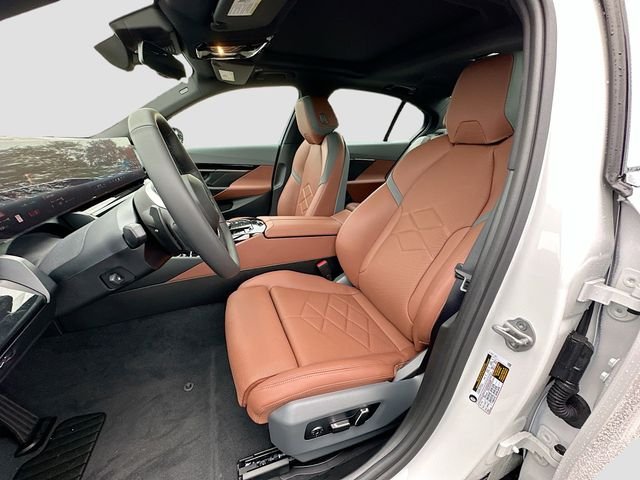 New 2026 White BMW 530i image 15