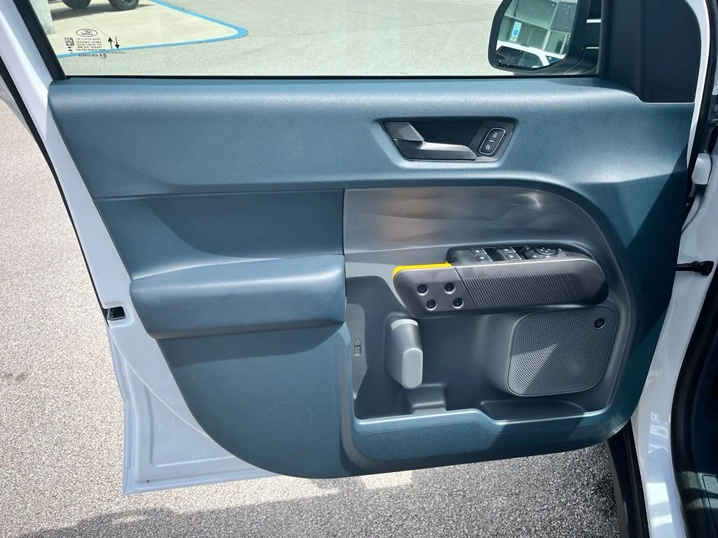 New 2026 White Ford Tremor image 13