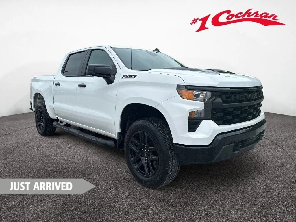 2024 Chevrolet Silverado 1500 Custom Trail Boss 4X4 Crew Cab Short Box's photo