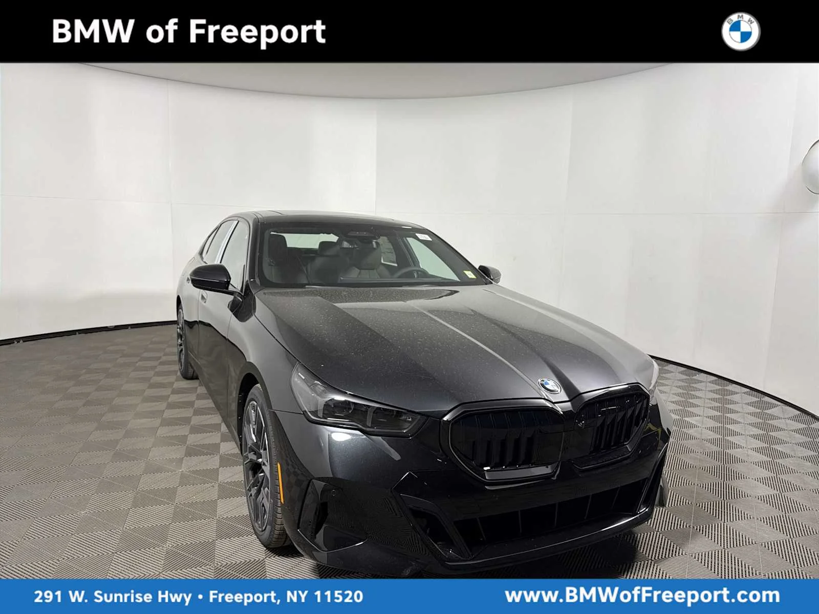 2027 BMW 5 Series 530i xDrive Sedan's photo