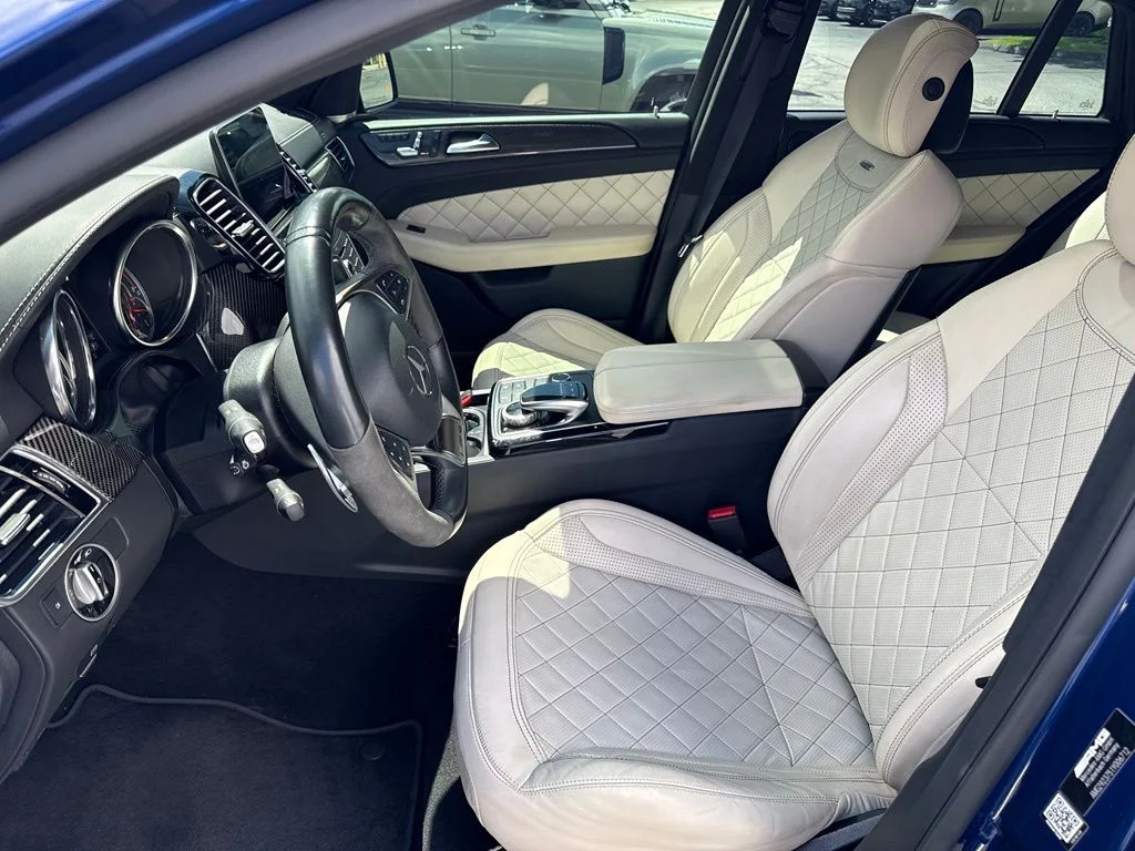 Used 2019  Mercedes-Benz GLE 63 AMG® image 2
