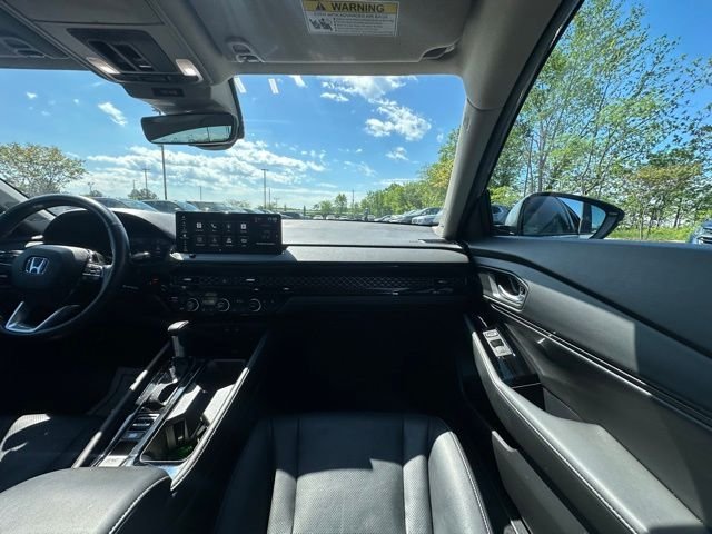 Used 2024 Gray Honda Touring image 28