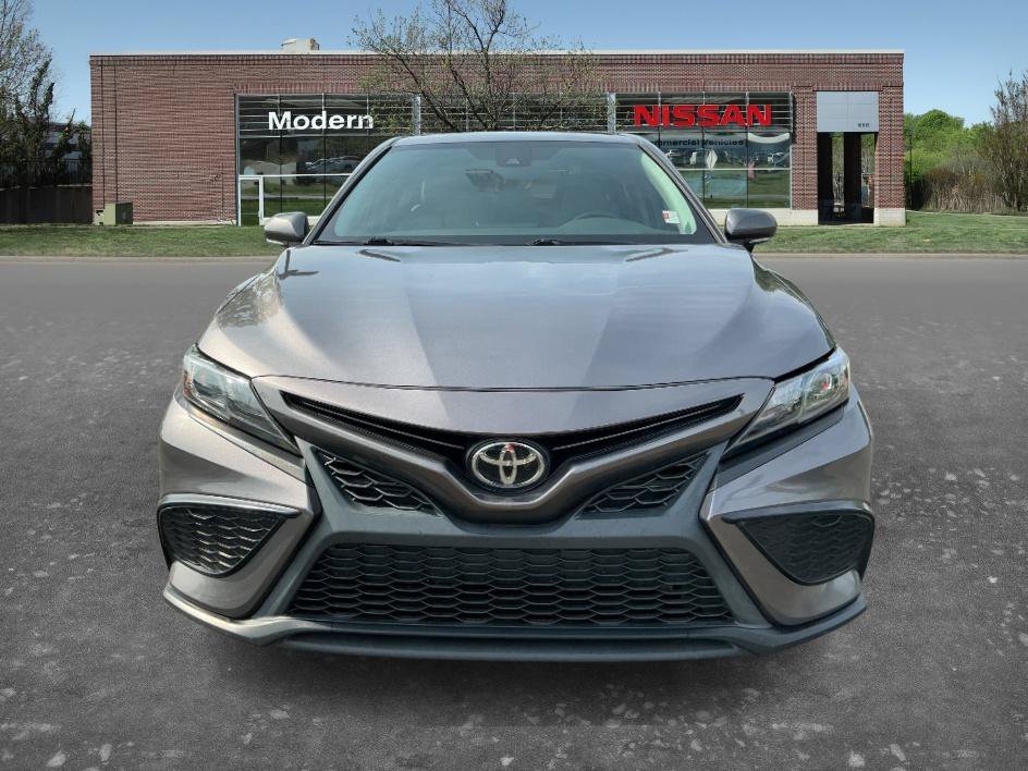 Used 2022 Predawn Gray Mica Toyota SE image 6