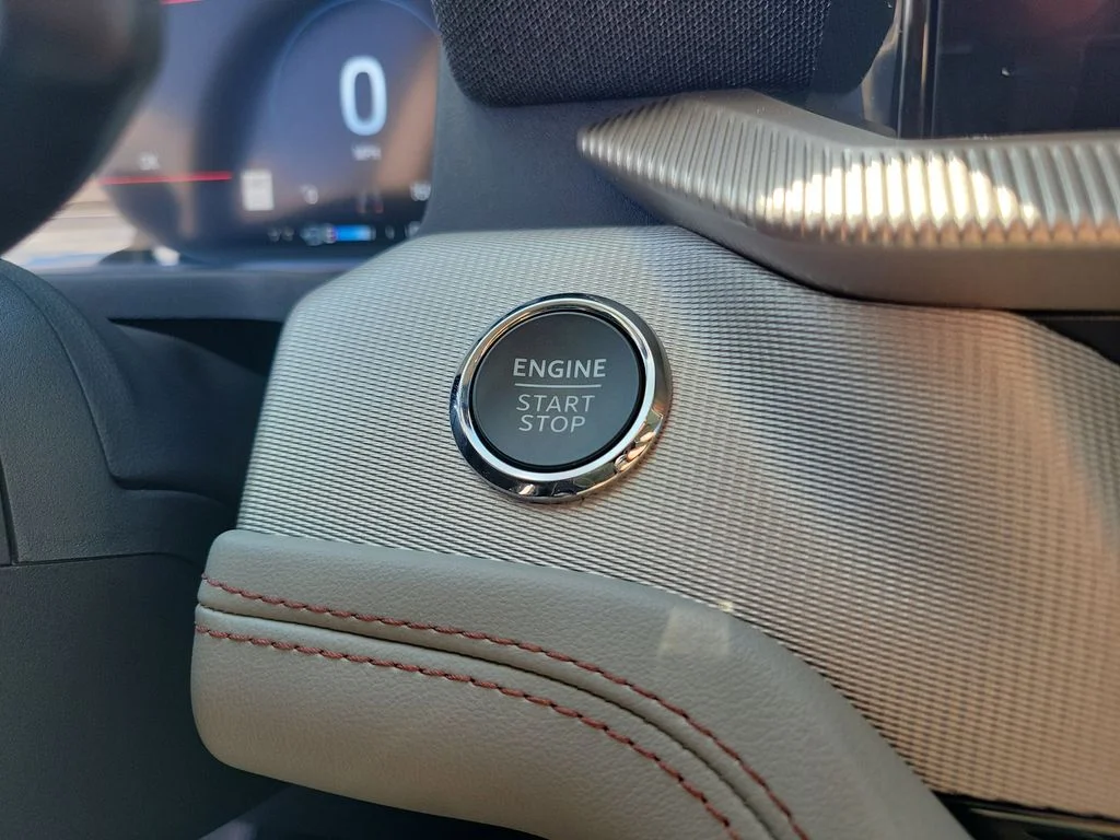 New 2026 Carbonized Gray Metallic Ford Active image 35
