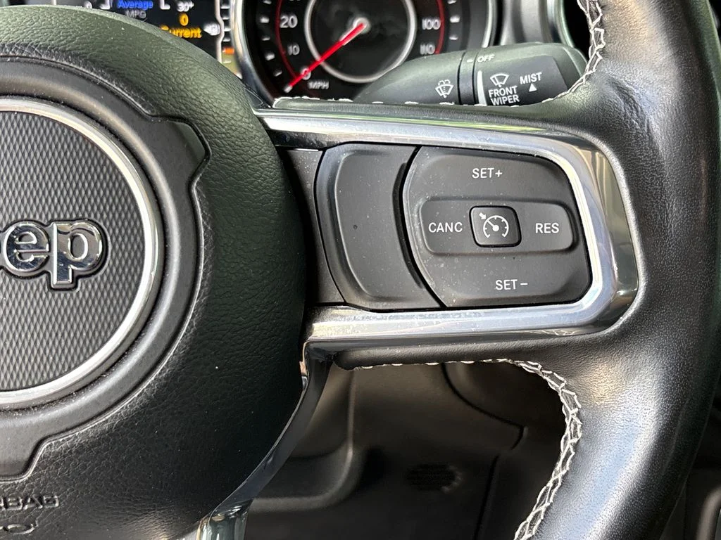 Used 2022 Beige Jeep Rubicon image 21