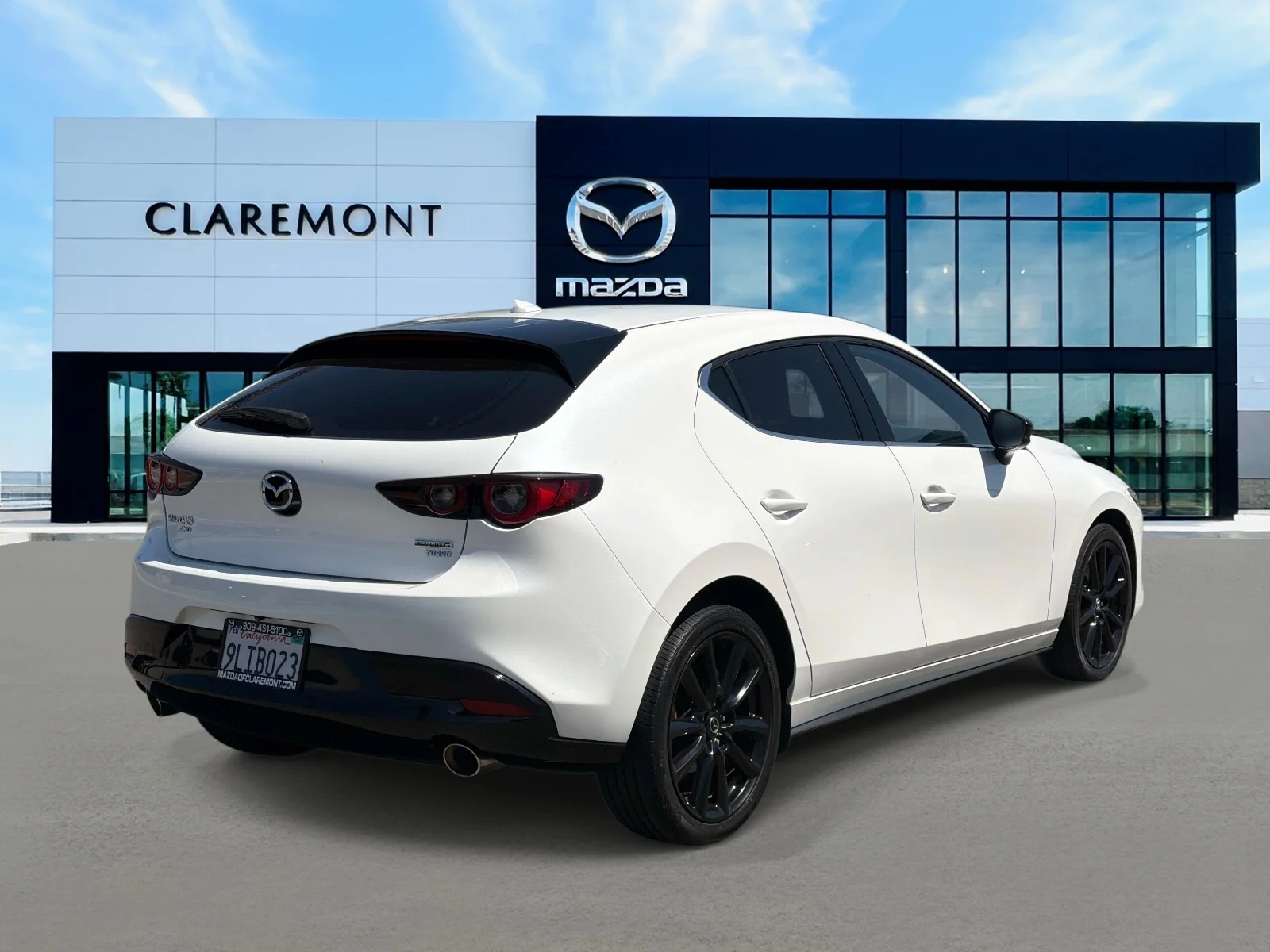 Used 2023 Snowflake White Pearl Mica Mazda 2.5 Turbo Auto AWD image 5