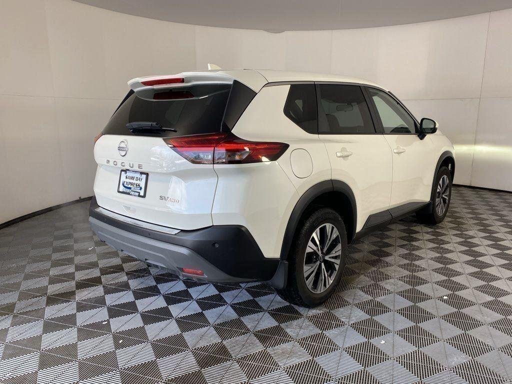 Used 2023 Pearl White Nissan SV image 8