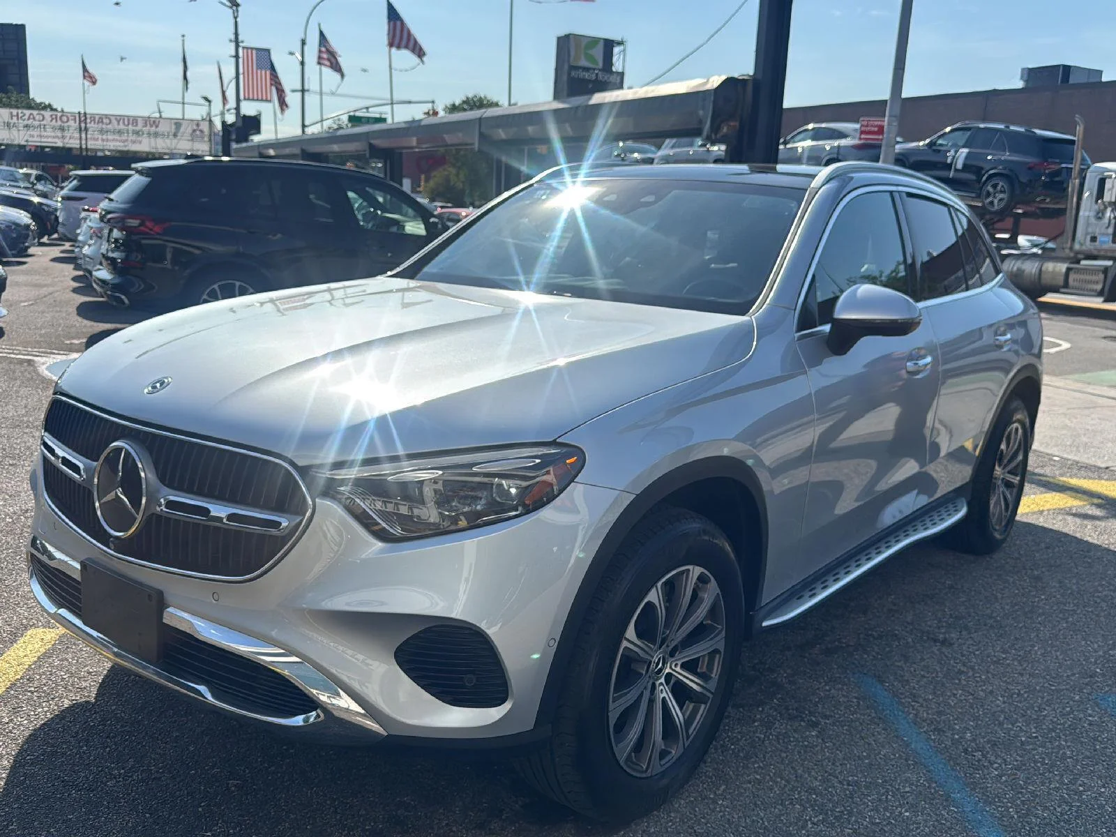 2023 Mercedes-Benz GLC