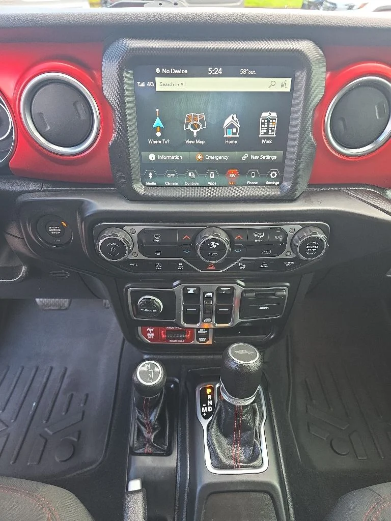 Used 2021 Red Jeep Rubicon image 14
