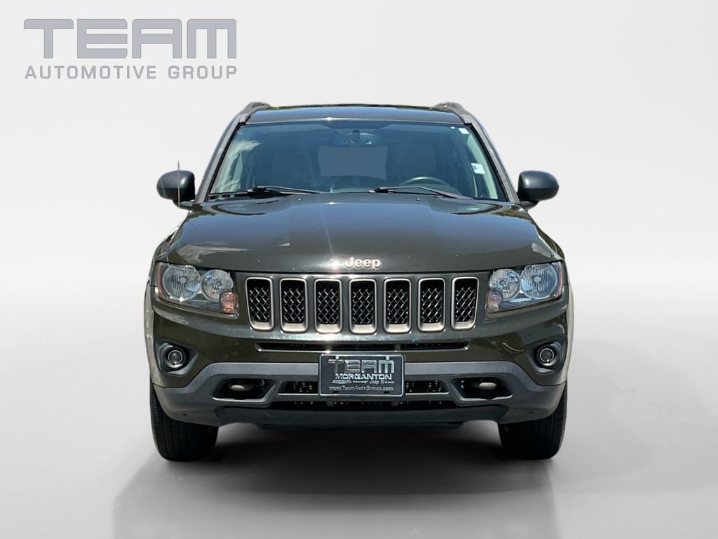 Used 2016 Green Jeep Sport image 2