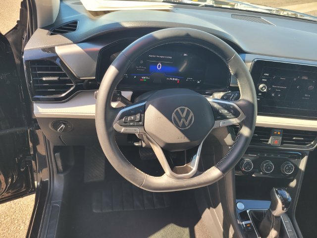 Used 2025 Black Volkswagen 1.5T S image 30