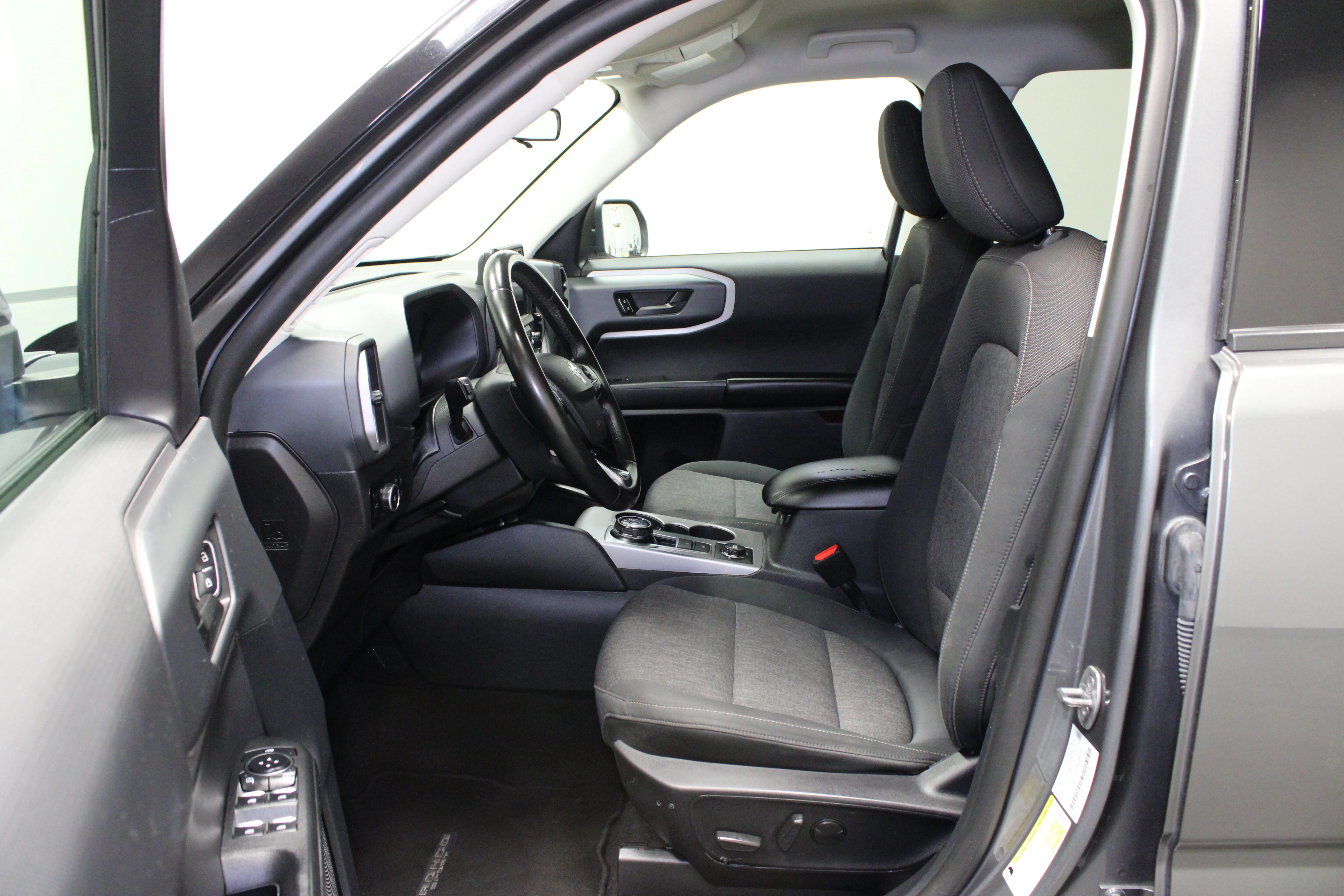 Used 2024 Gray Metallic Ford Big Bend image 16
