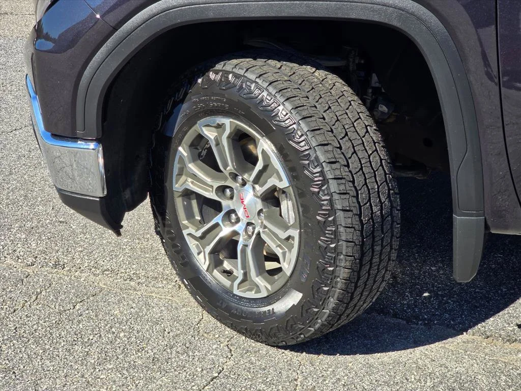 Used 2025 Titanium Rush Metallic GMC SLT image 25