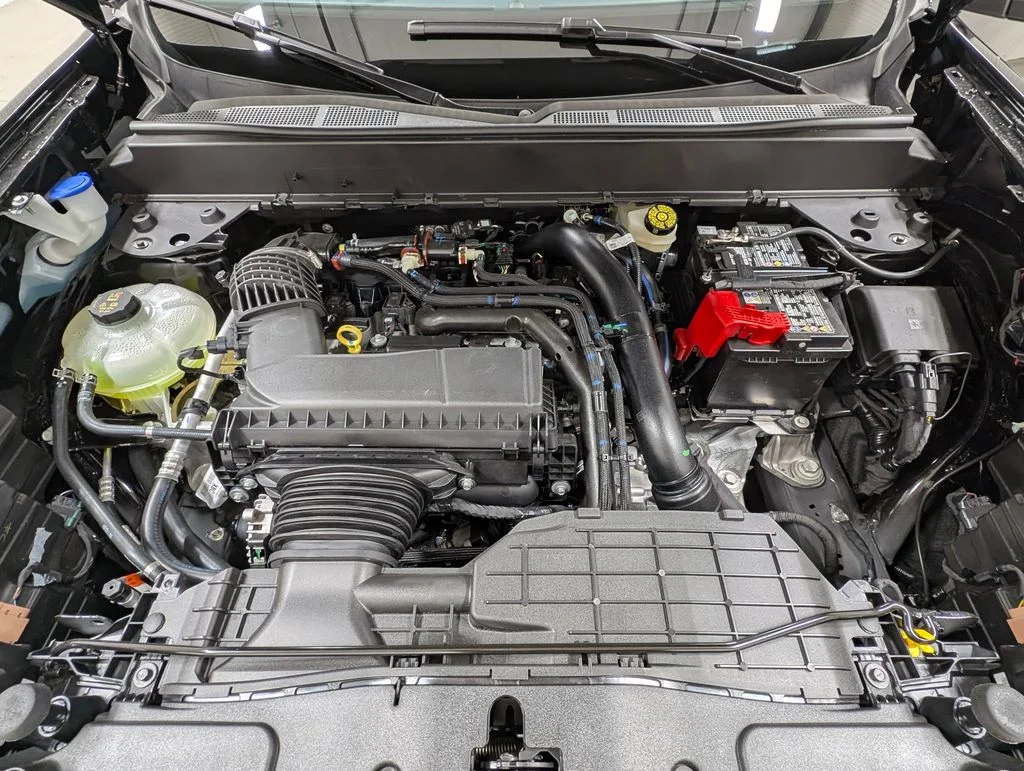 New 2026 Shadow Black Ford XLT image 11
