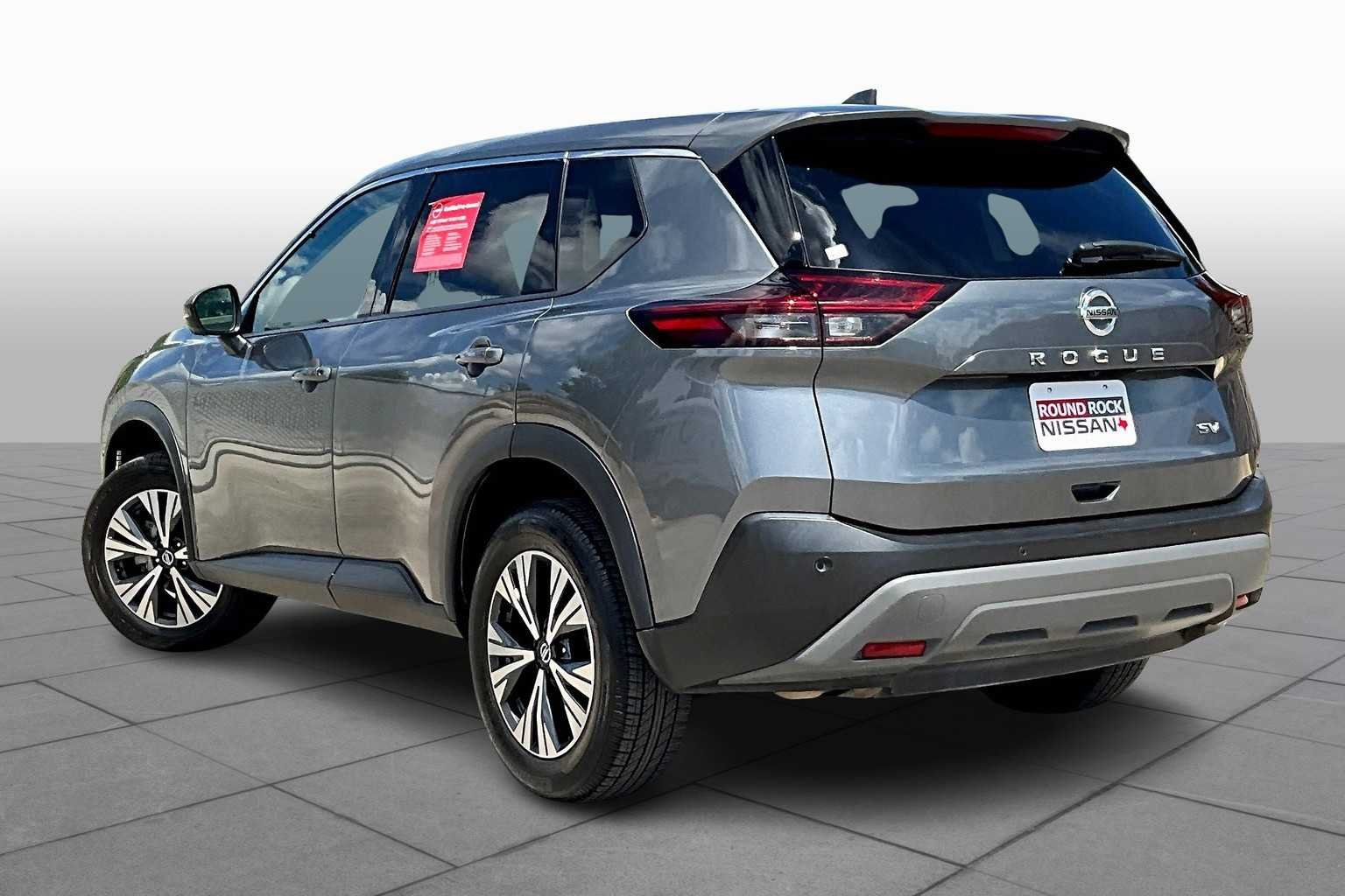 Used 2021 Gun Metallic Nissan SV image 12