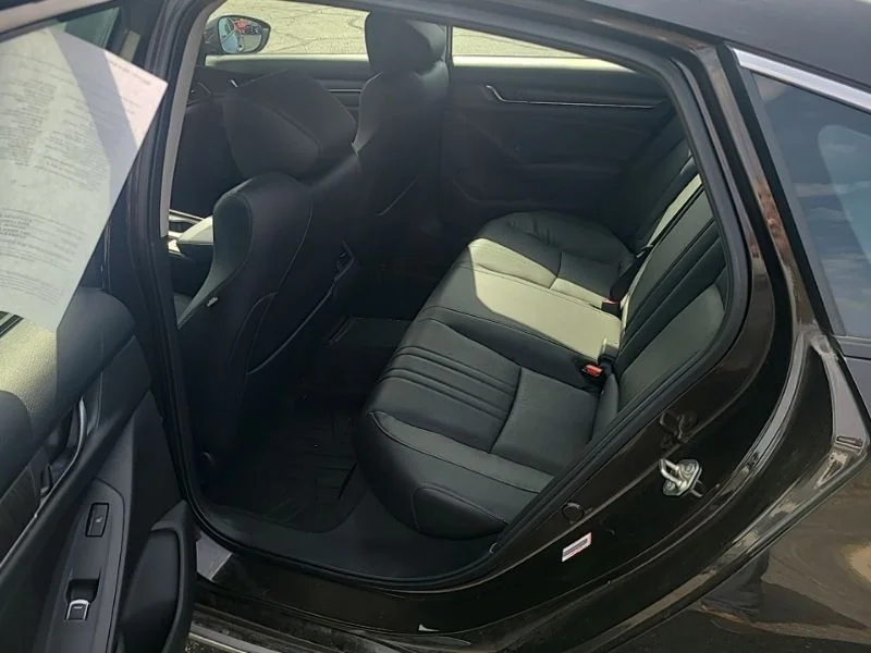 Used 2018 Brown Honda Touring 2.0T image 12