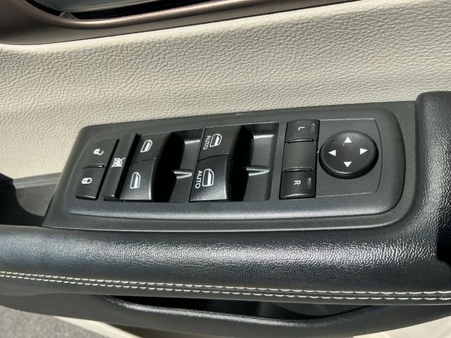 Used 2020 Blue Chrysler LX image 26