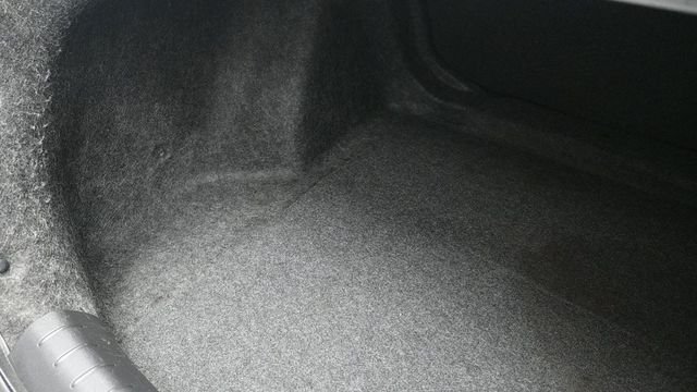 Used 2018 Gray Honda LX image 24