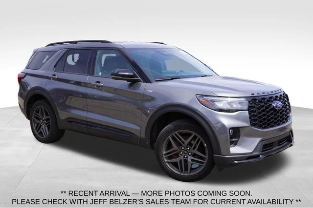 2025 Ford Explorer ST-LINE 4WD (PL535)'s photo