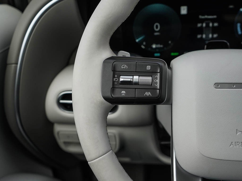 New 2026 Creamy White Pearl Hyundai SEL 7P AWD image 22