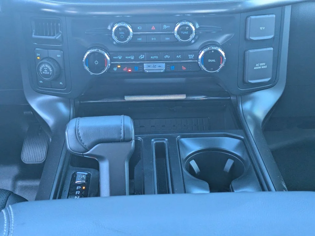 New 2026 Agate Black Metallic Ford Lariat image 24