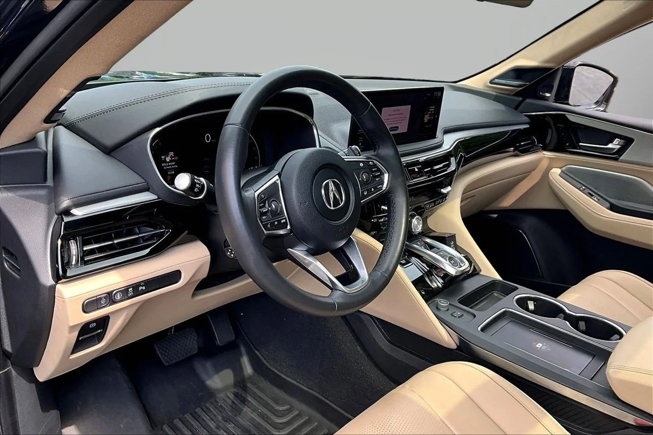 Certified Used 2025  Acura Technology Package image 19