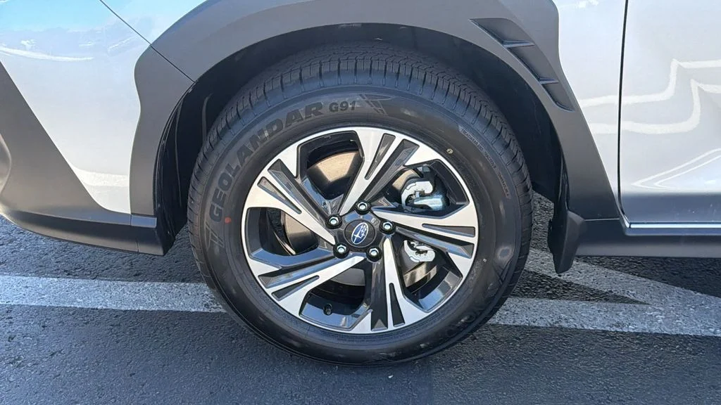 New 2026 ICE SILVER METALLIC Subaru Premium image 9