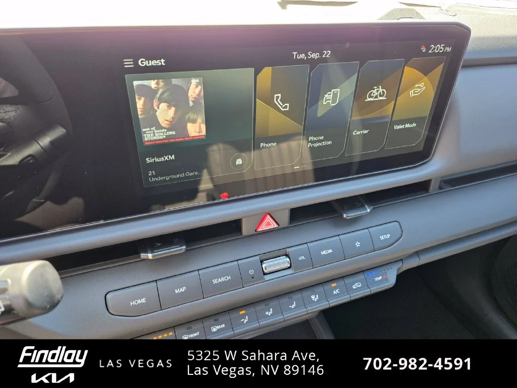 New 2027 Gray Kia X-Line S image 19
