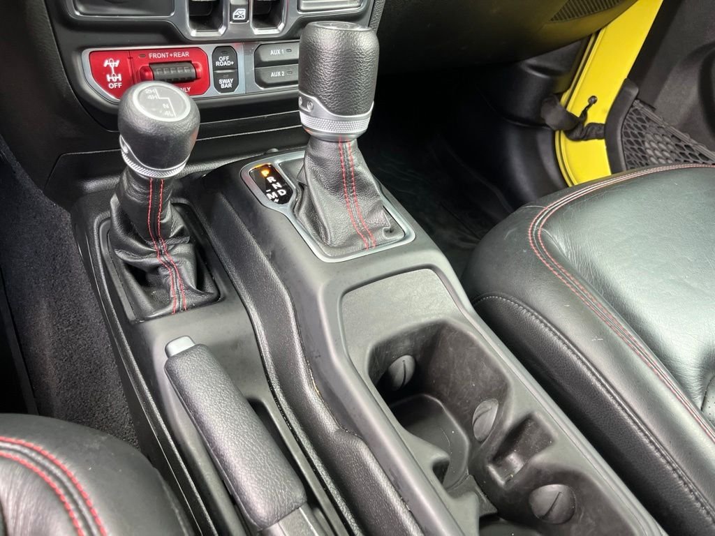 Used 2023 High Velocity Clearcoat Jeep Rubicon image 44