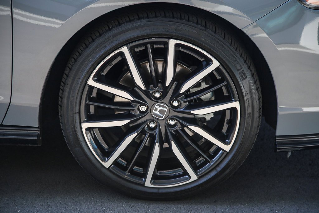 2024 Honda Accord Hybrid Touring - Photo 32