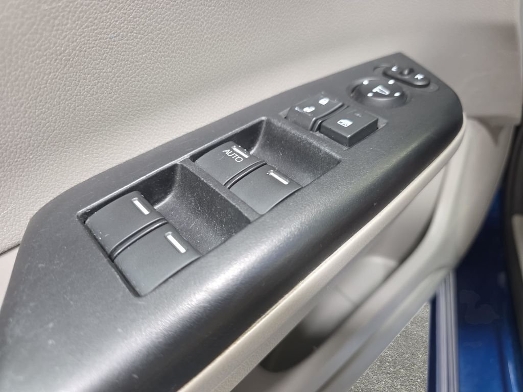 Used 2012 Blue Honda EX image 24