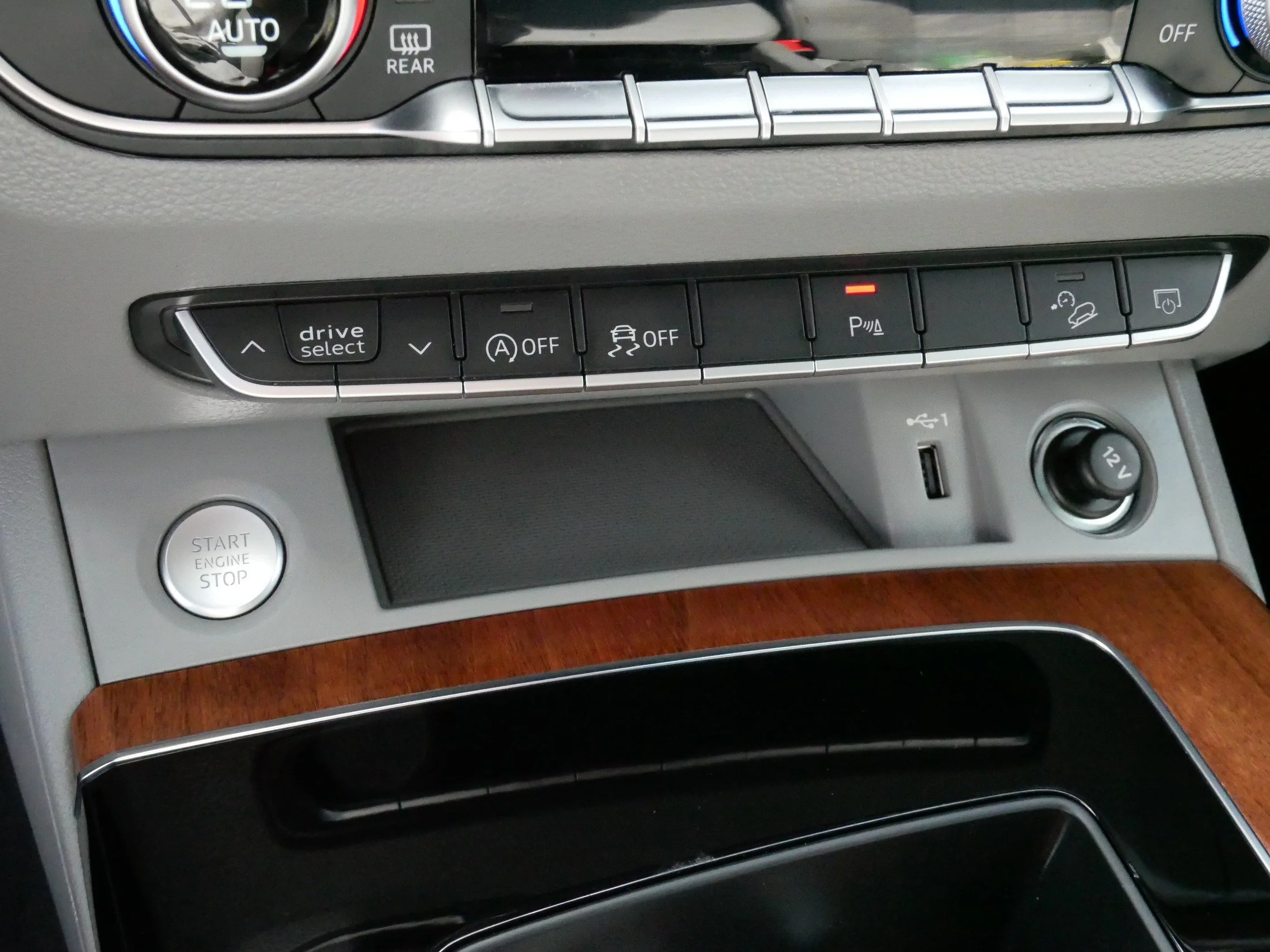 Used 2023 Gray Audi S line Premium image 32