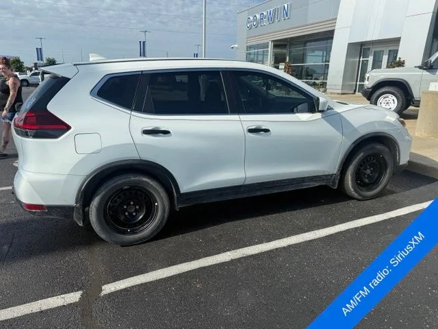 Used 2018 Glacier White Nissan S image 2