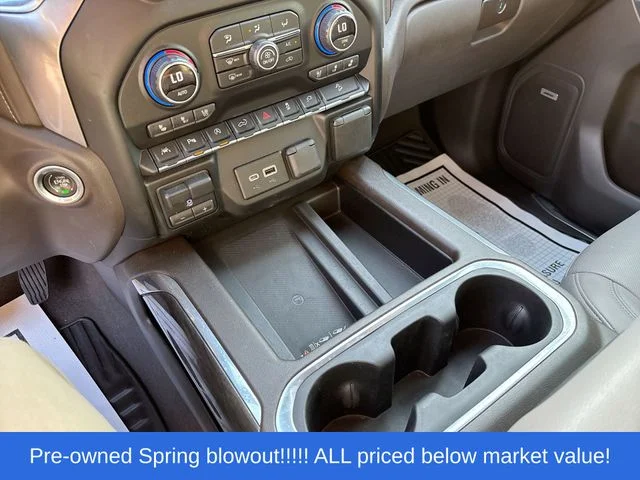 Used 2019 White Chevrolet LTZ image 28
