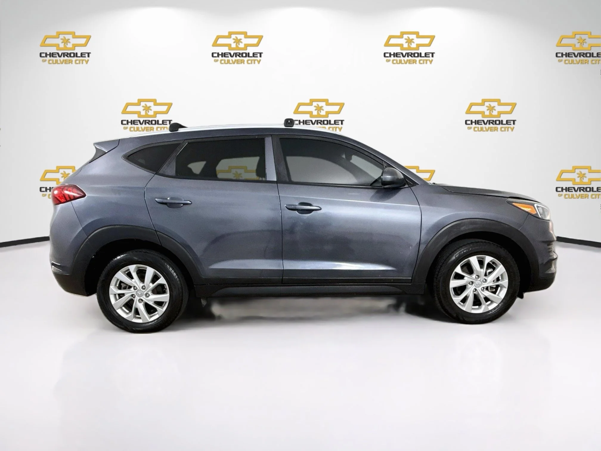 Used 2021 Gray Hyundai Value image 9